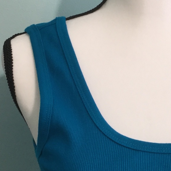 St. John’s Bay - Monaco Blue Sleeveless Top - Picture 5 of 7